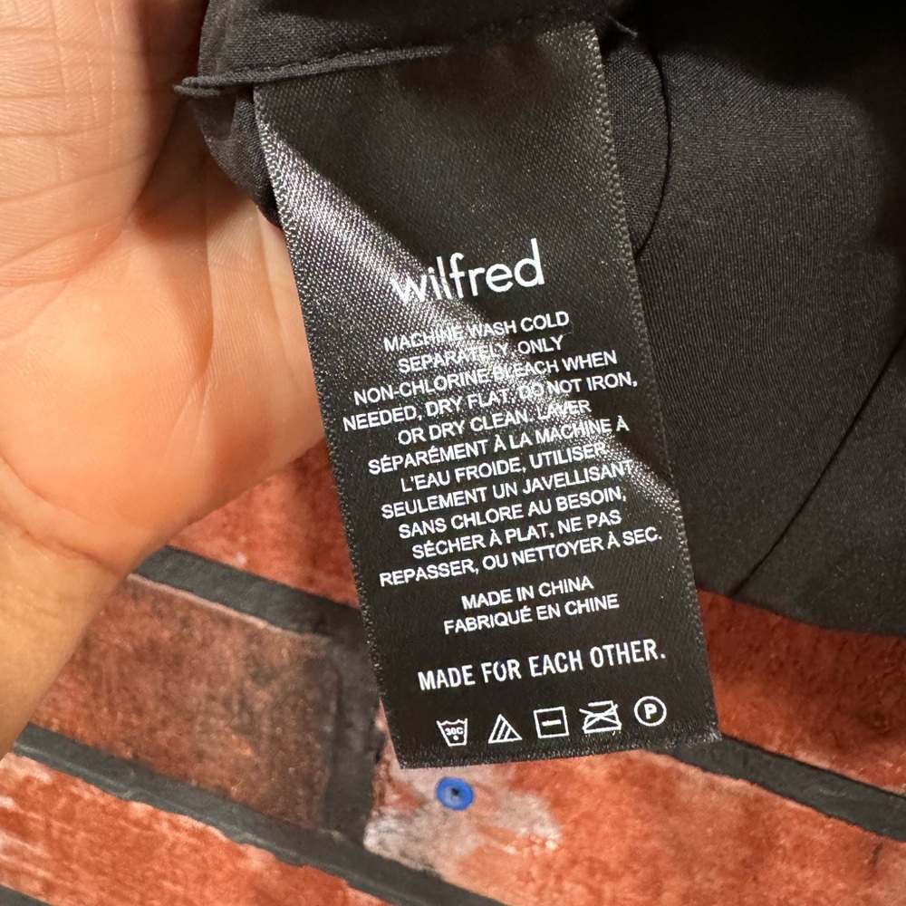 Wilfred Aritzia top - Picture 8 of 8